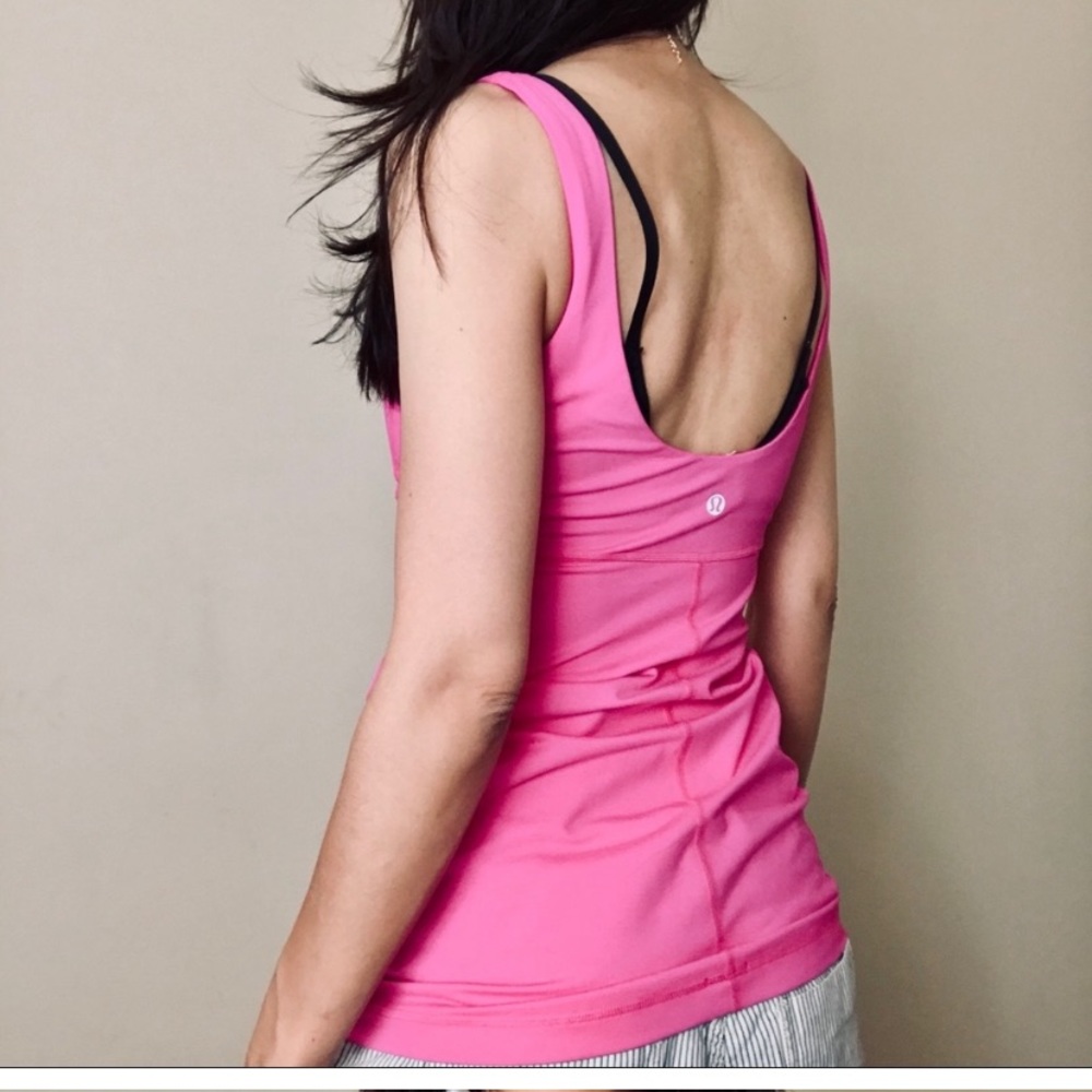 Brand New lululemon top